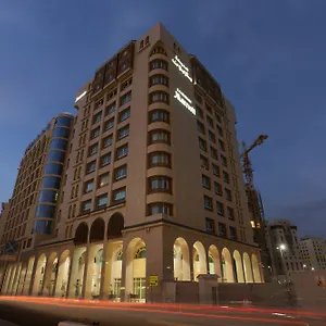 زيارة الفندق